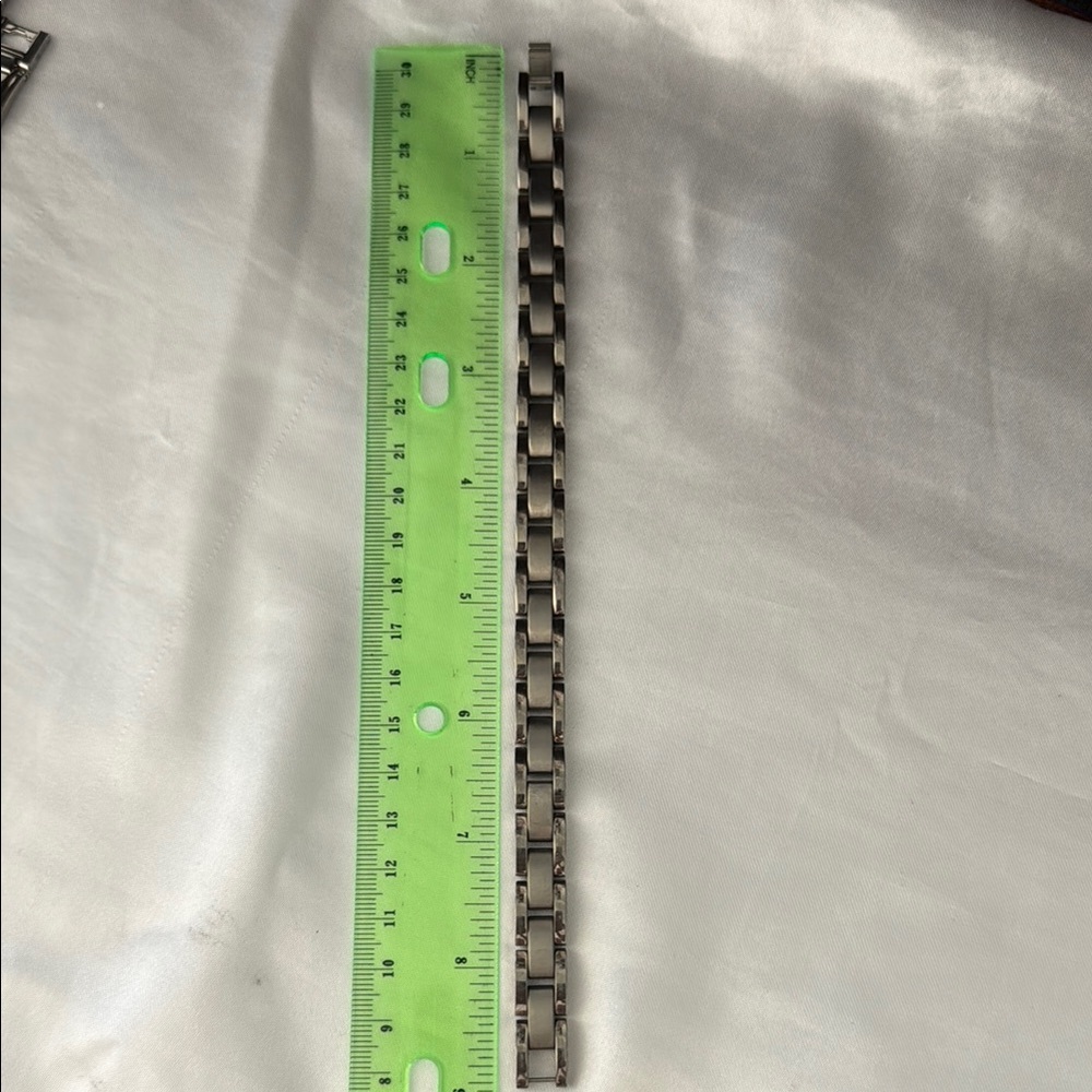 RCI Titanium Link Chain Bracelet